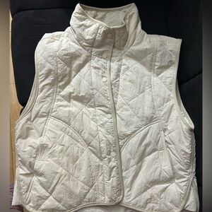 Kyodan Women's Off-White Quilted Vest